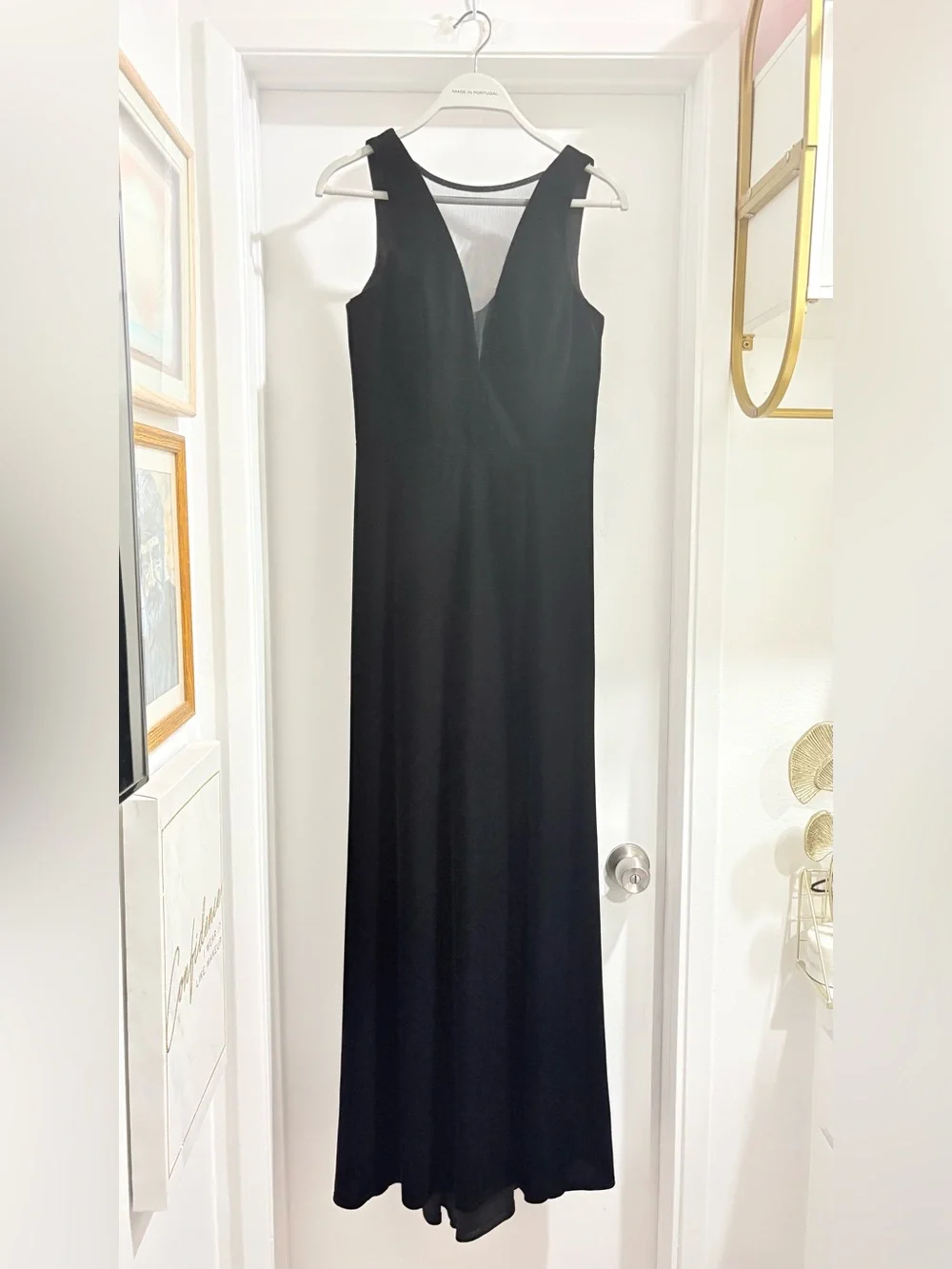 NWOT Night Way Collections Black Sleeveless V-Neck Maxi Dress